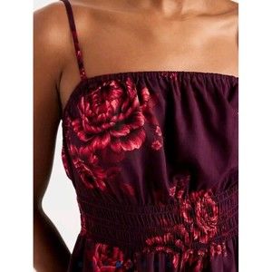 NWT Women's Old Navy Fitted Floral Cami Top Size XS (0-2) Blouse Burgundy/Red